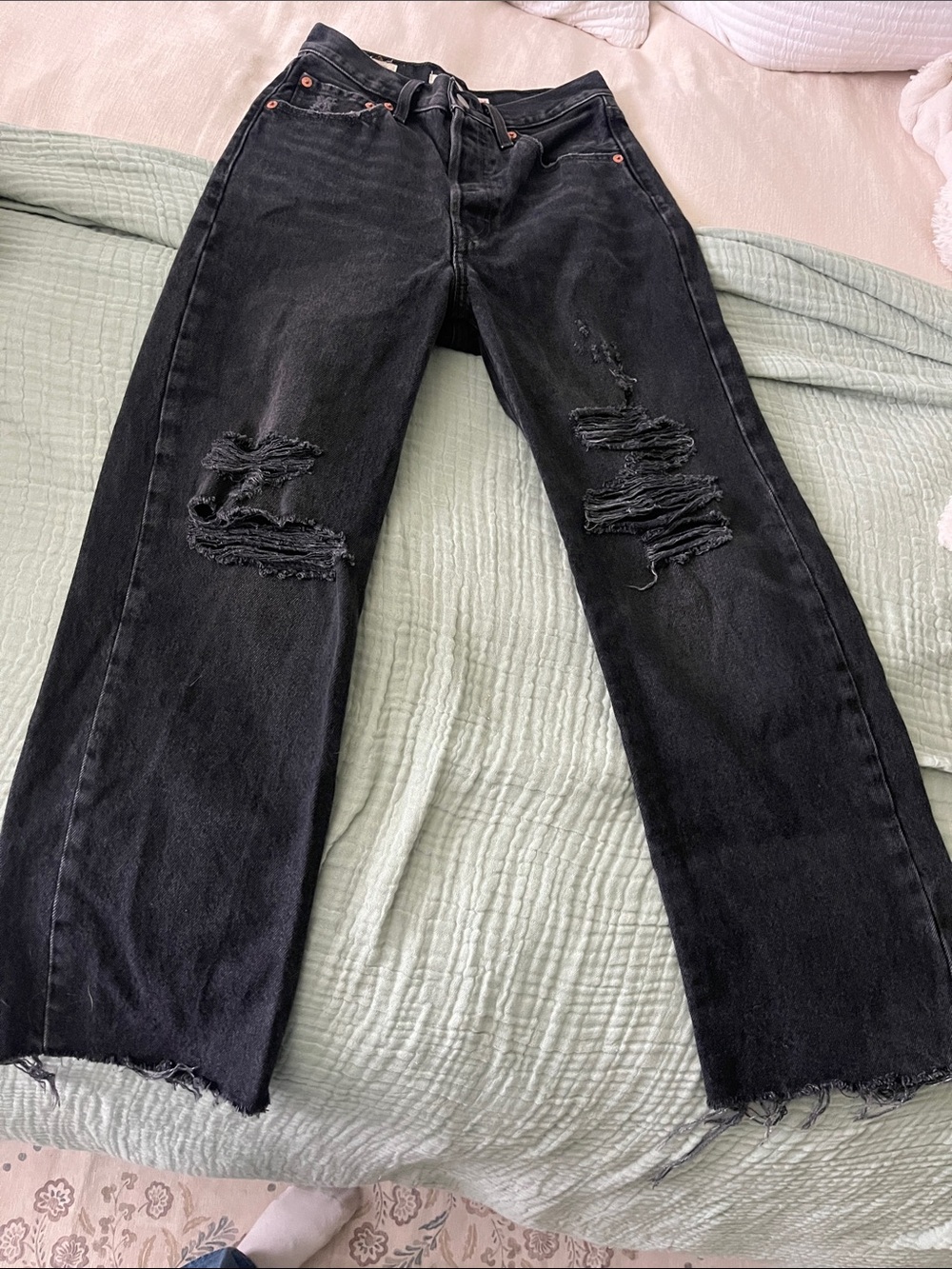 Black Distressed Ribcage Straight Ankle Women’s Jeans